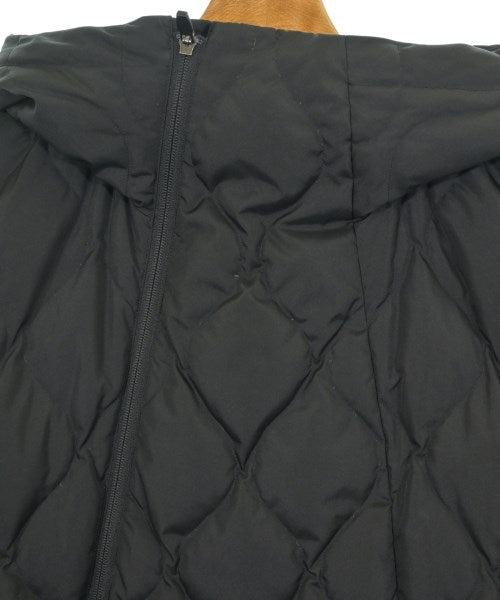 s'yte 羽絨夾克/背心