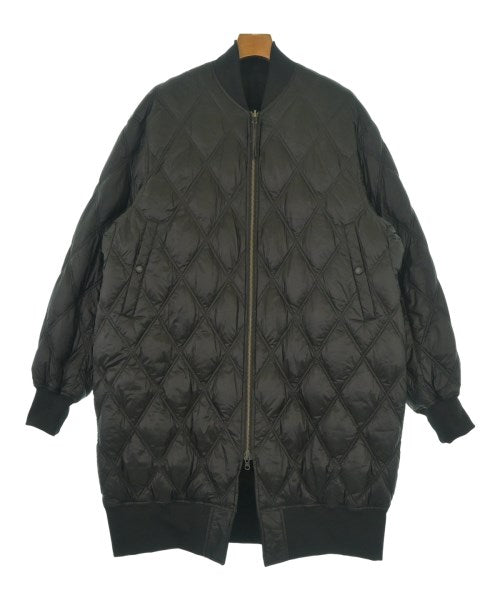 s'yte 羽絨夾克/背心