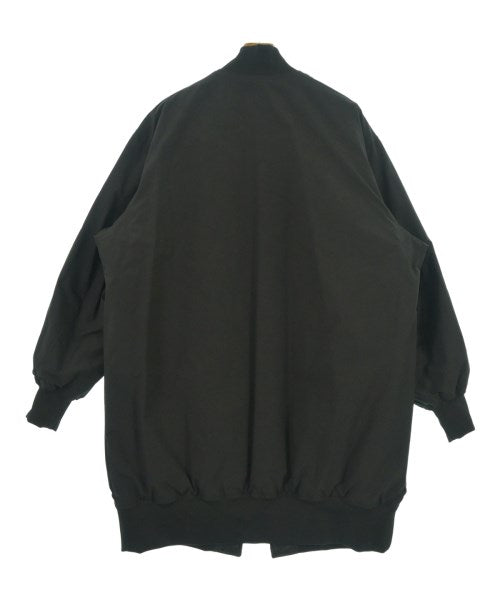 s'yte 羽絨夾克/背心