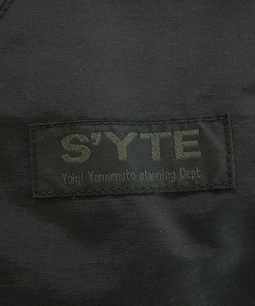 s'yte 羽絨夾克/背心