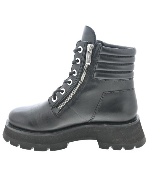 3.1 Phillip Lim 靴子