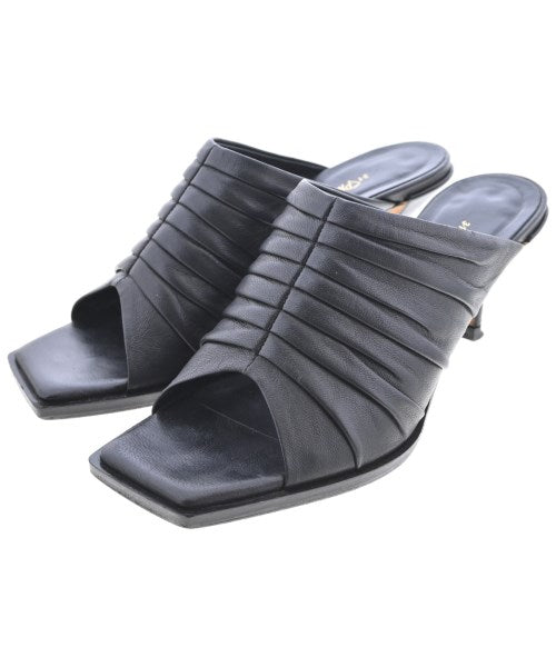3.1 Phillip Lim 涼鞋