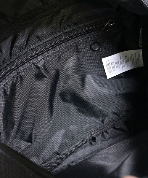 UNDER COVER 肩背包