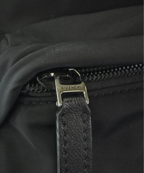 GIVENCHY 背包