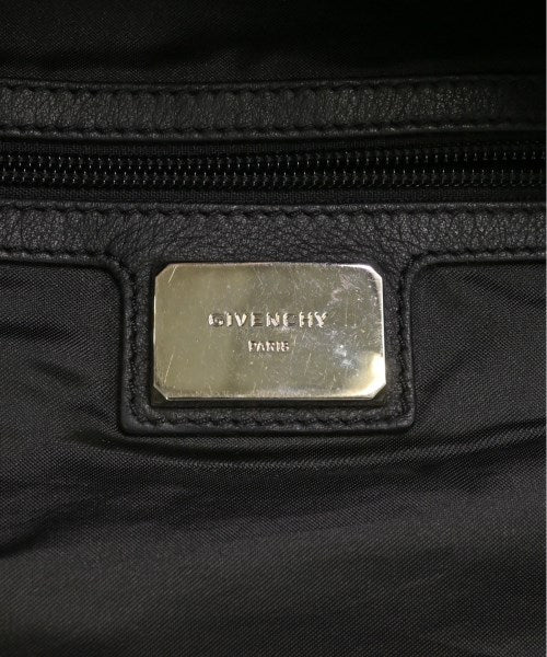 GIVENCHY 背包