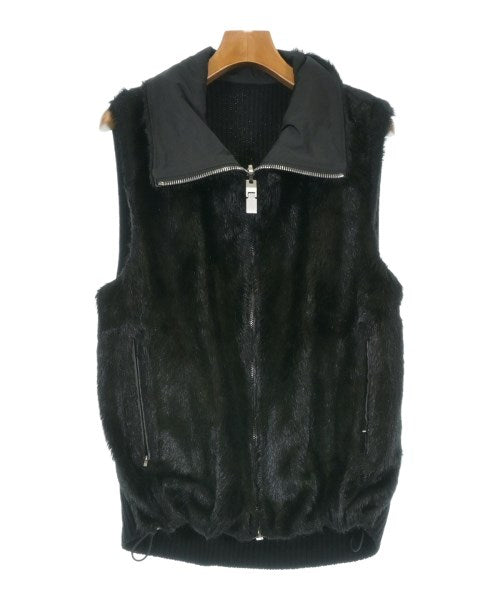 GIVENCHY 羽絨夾克/背心