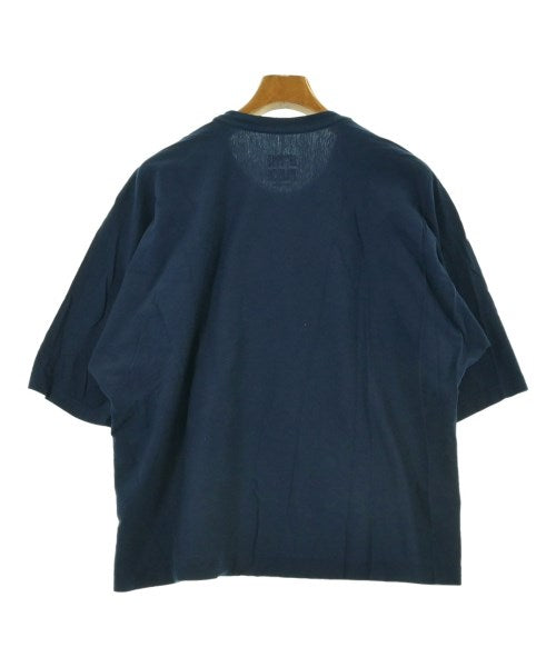 HOMME PLISSE T恤/上衣