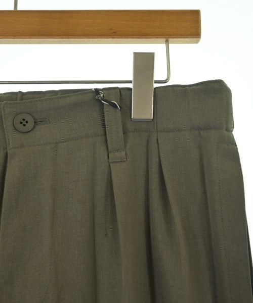 HOMME PLISSE 其他款