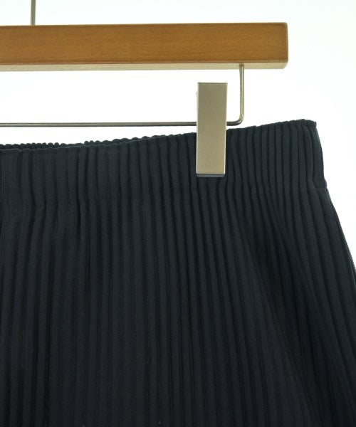 HOMME PLISSE 其他款