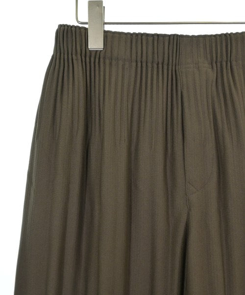 HOMME PLISSE 其他款