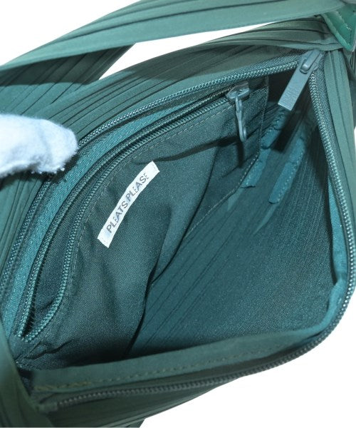 HOMME PLISSE 肩背包