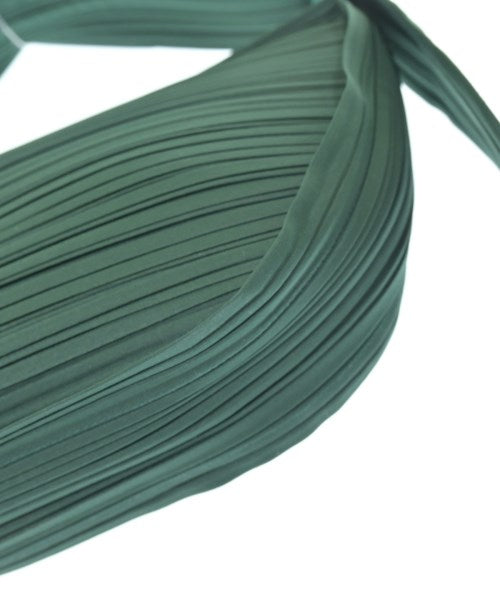 HOMME PLISSE 肩背包