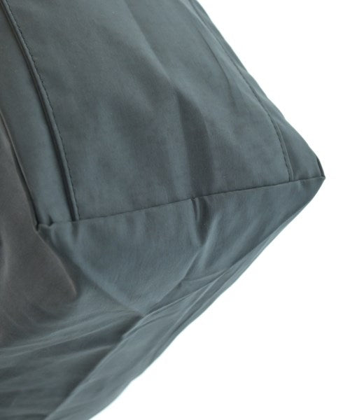 HOMME PLISSE 其他包款