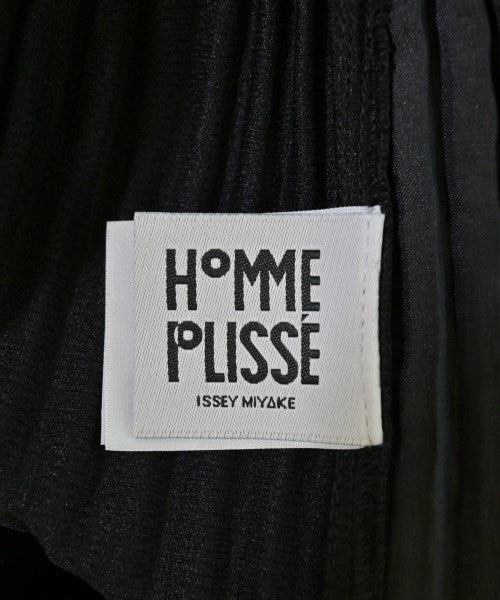 HOMME PLISSE 短褲