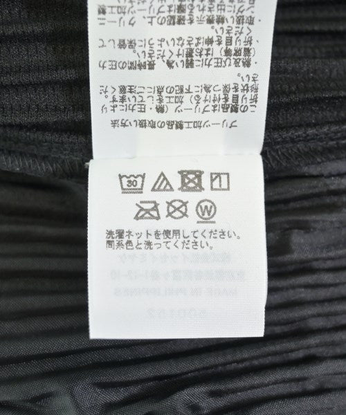 HOMME PLISSE 其他款