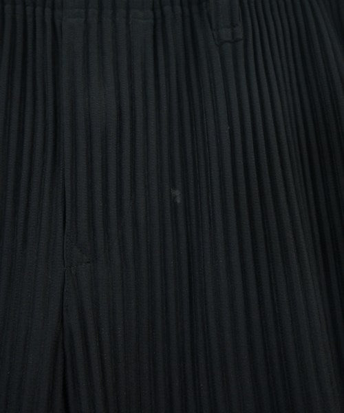 HOMME PLISSE 其他款