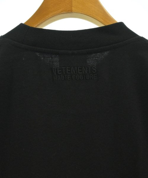 VETEMENTS T恤/上衣