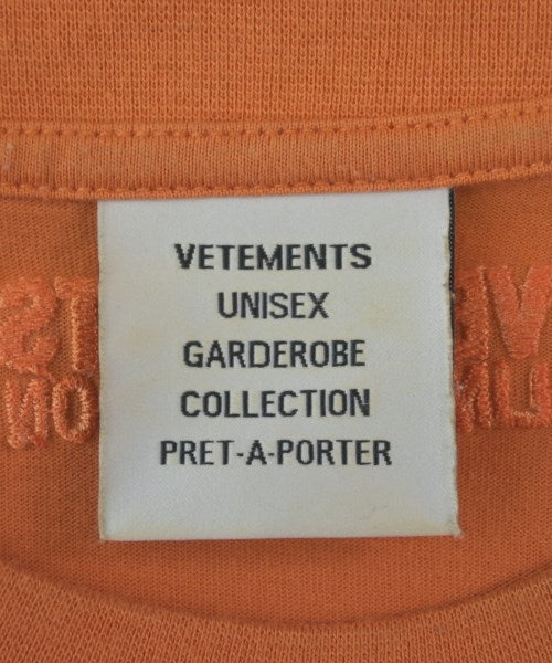 VETEMENTS T恤/上衣