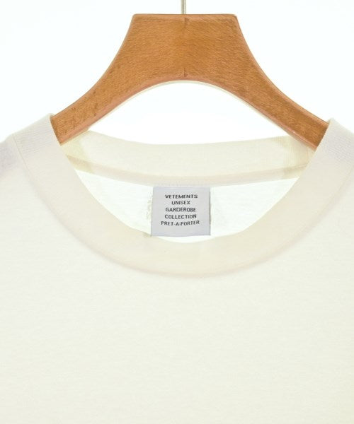 VETEMENTS T恤/上衣