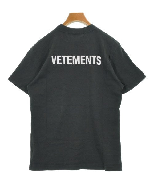 VETEMENTS T恤/上衣