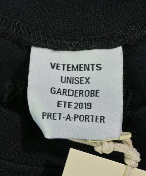 VETEMENTS T恤/上衣