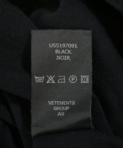 VETEMENTS T恤/上衣