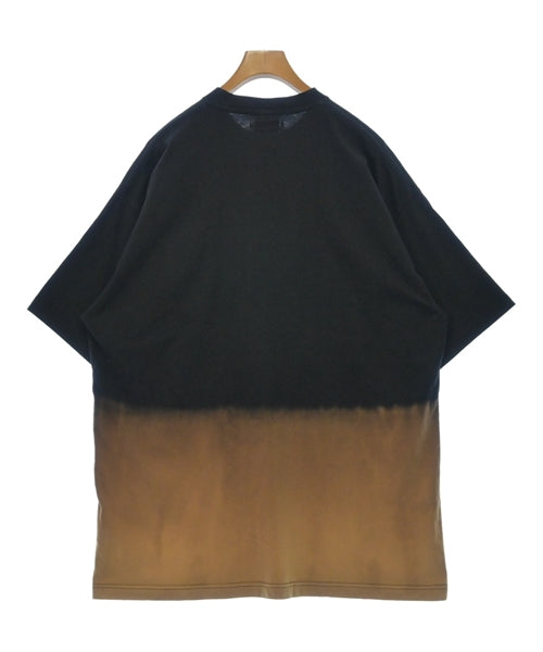 VETEMENTS T恤/上衣