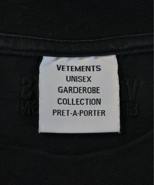 VETEMENTS T恤/上衣