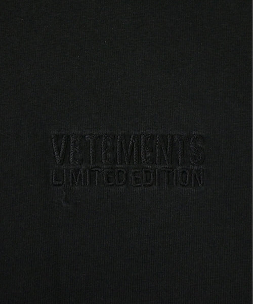 VETEMENTS T恤/上衣