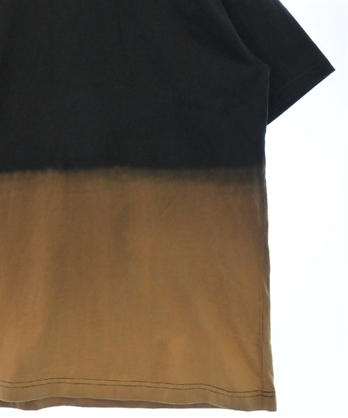 VETEMENTS T恤/上衣