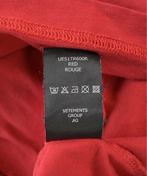 VETEMENTS T恤/上衣