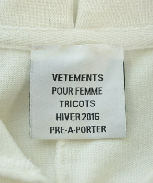 VETEMENTS T恤/上衣