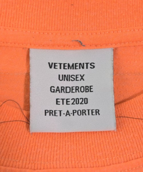 VETEMENTS T恤/上衣