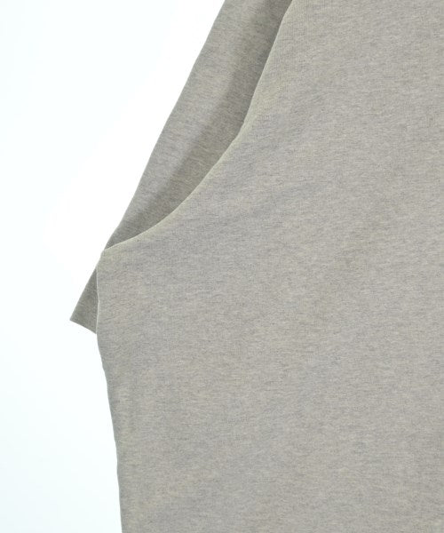 VETEMENTS T恤/上衣