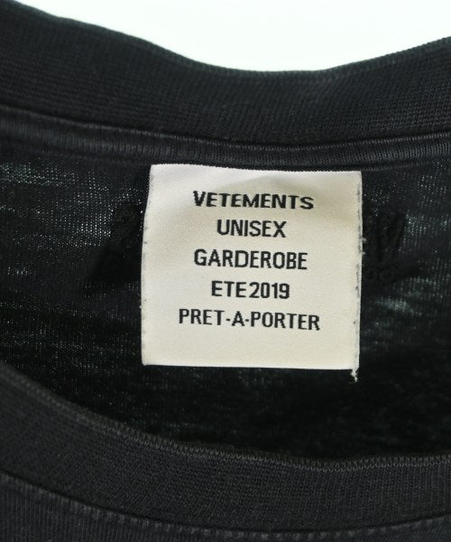 VETEMENTS T恤/上衣