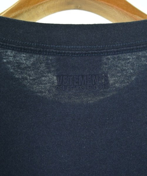 VETEMENTS T恤/上衣