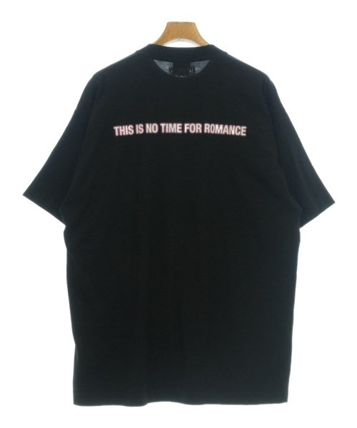 VETEMENTS T恤/上衣