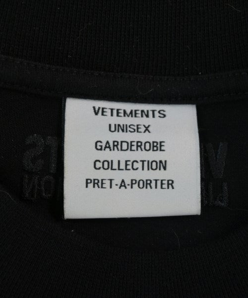 VETEMENTS T恤/上衣