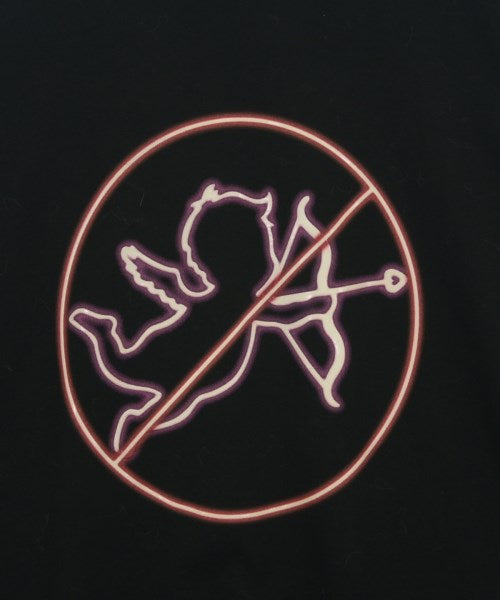 VETEMENTS T恤/上衣