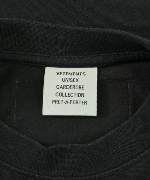 VETEMENTS T恤/上衣