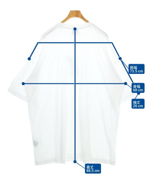 VETEMENTS T恤/上衣