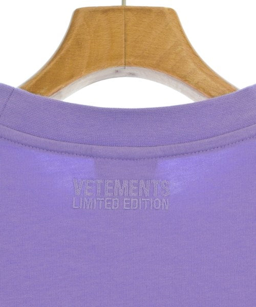 VETEMENTS T恤/上衣