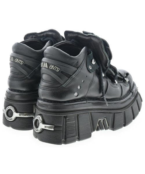 VETEMENTS 運動鞋