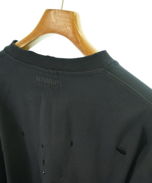 VETEMENTS T恤/上衣