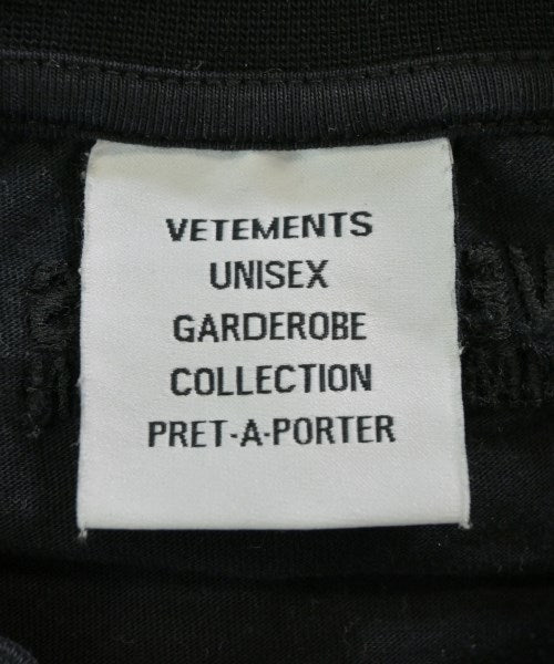 VETEMENTS T恤/上衣
