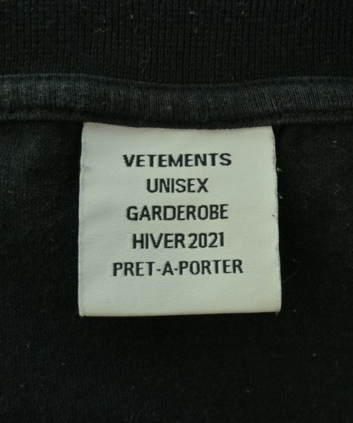 VETEMENTS T恤/上衣