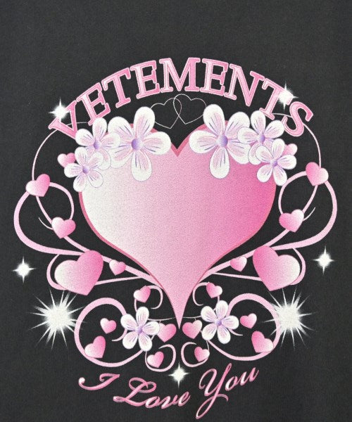 VETEMENTS T恤/上衣
