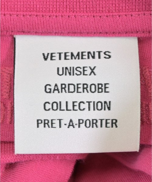 VETEMENTS T恤/上衣