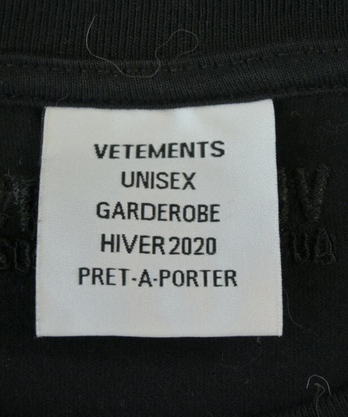 VETEMENTS T恤/上衣