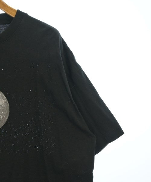VETEMENTS T恤/上衣